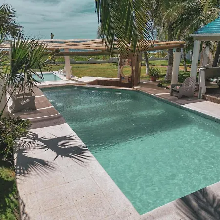 La Cupula, Casa En El Mar Villa